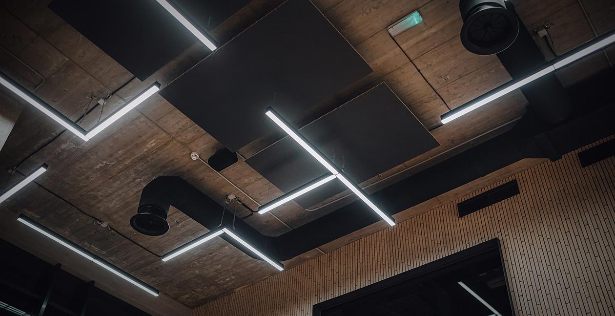 HDHE Linear Lighting